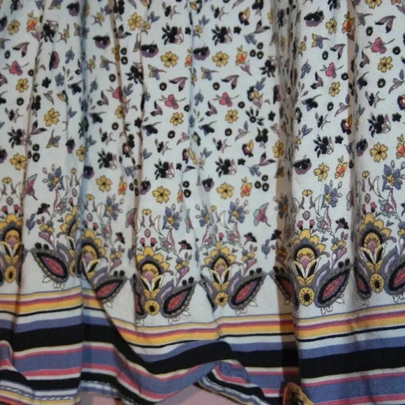 Gilli Tank Top with Flowers and Strips - Picture 2 of 14